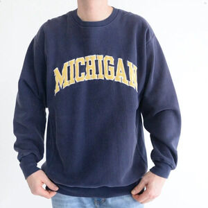 Vintage 90'S Steve And Barry's Navy Mi Wolverines University Crew Neck Sweater S